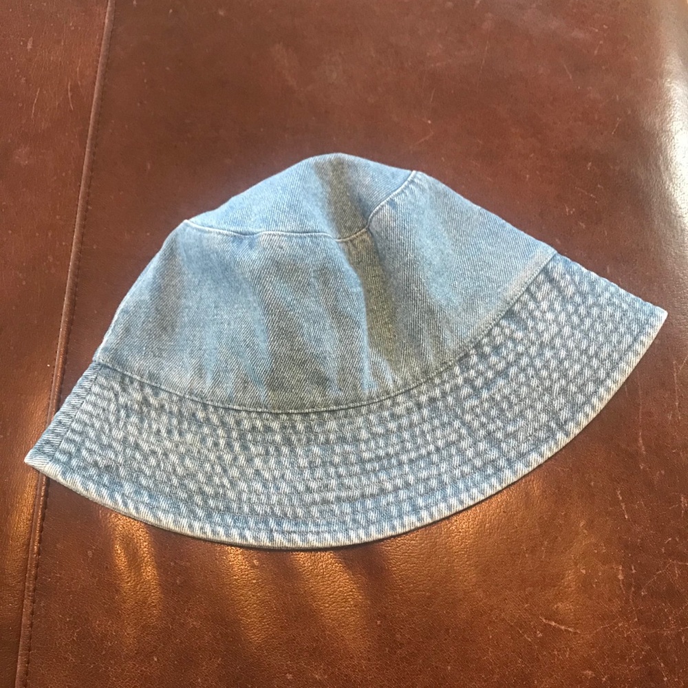 Gap denim bucket hat